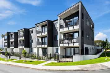 101/1A Derna Road, Panmure