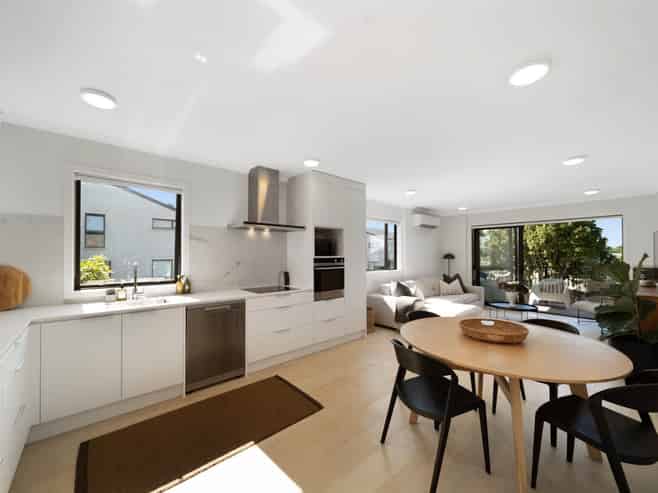 101/1A Derna Road, Panmure