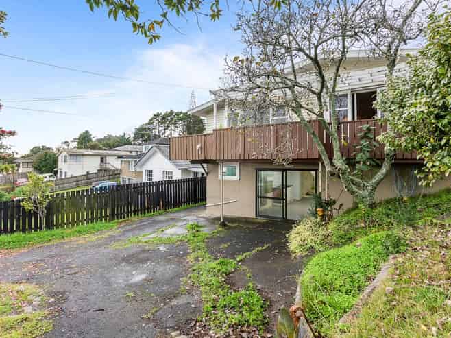 75 Archers Road, Hillcrest