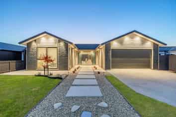 48 Kakano Street, Clevedon