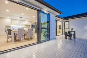 48 Kakano Street, Clevedon