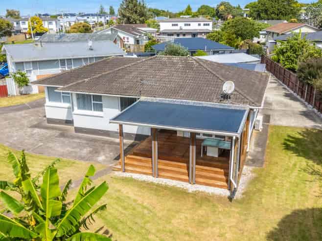 30  Ferguson Street, Mangere East