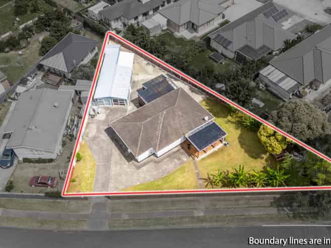 30  Ferguson Street, Mangere East