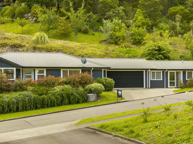 7 Ridgeway Terrace, Taradale