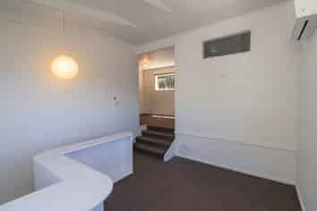 134B Raroa Road (Rear Flat), Aro Valley