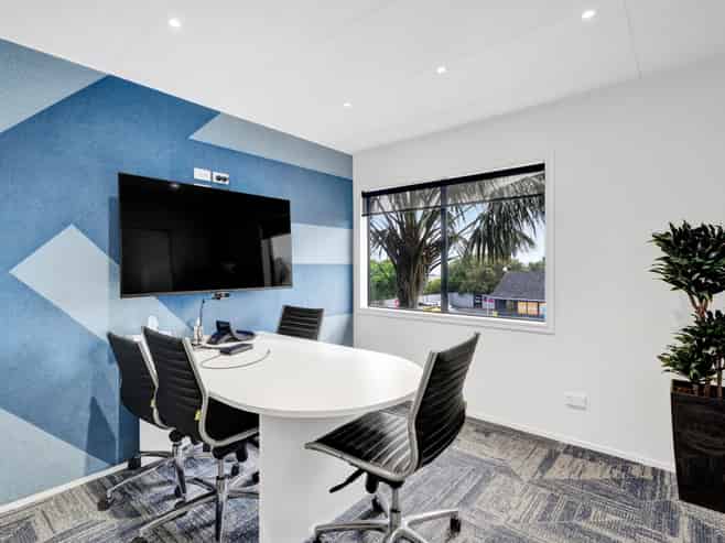 Split risk asset on prominent corner