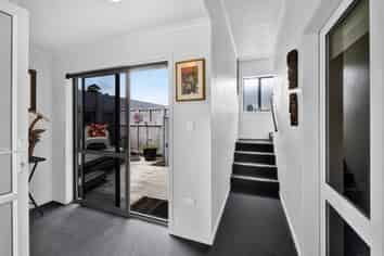 14a West Quay, Waitara