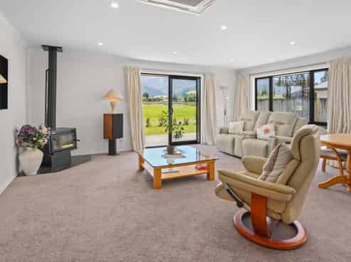 1/8 Ensor Drive, Hanmer Springs