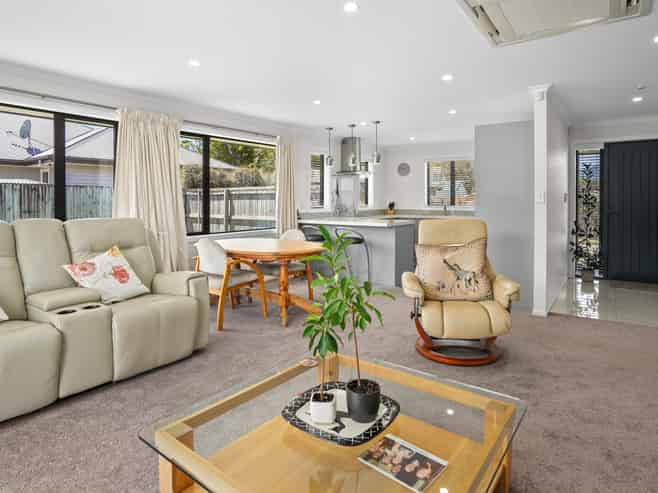 1/8 Ensor Drive, Hanmer Springs