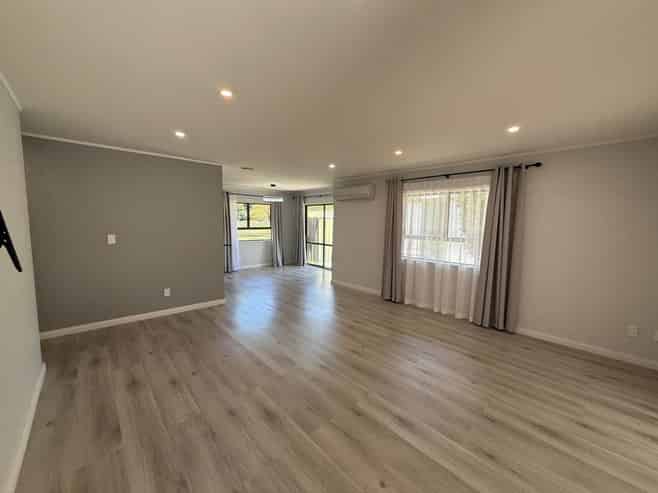 2/354 Great South Road, Opaheke