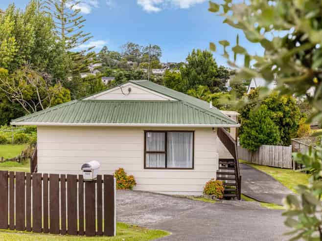 420 Whangaparaoa Road, Stanmore Bay