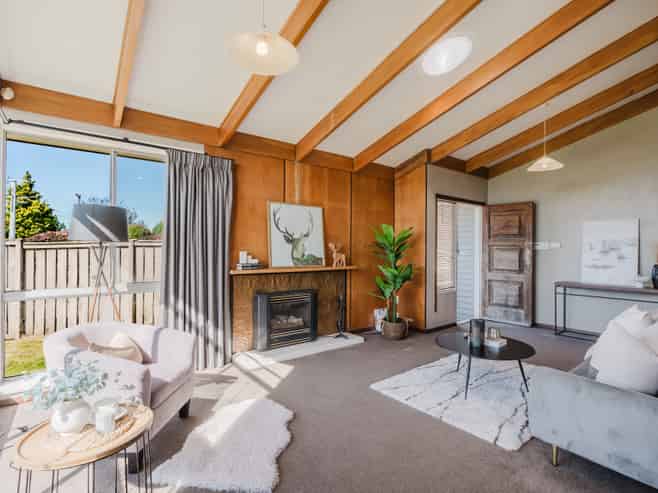 83 Bruce Avenue, Glenview