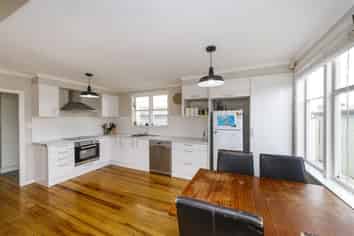 24 Fairs Road, Milson