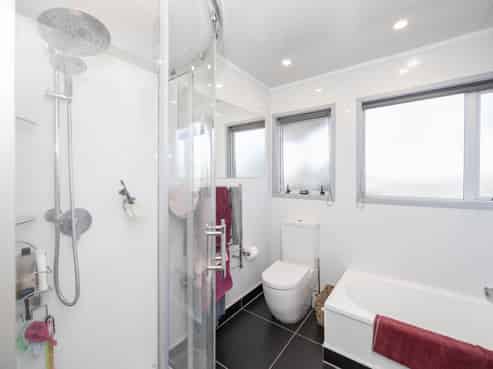 37 Heather Green Avenue, Meremere