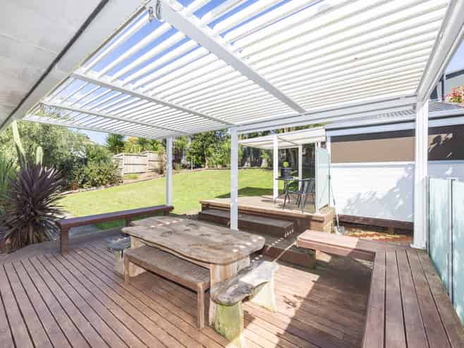 37 Heather Green Avenue, Meremere