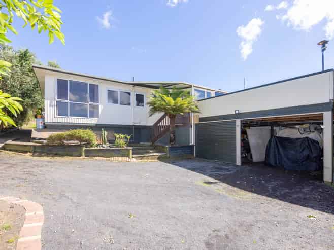 37 Heather Green Avenue, Meremere