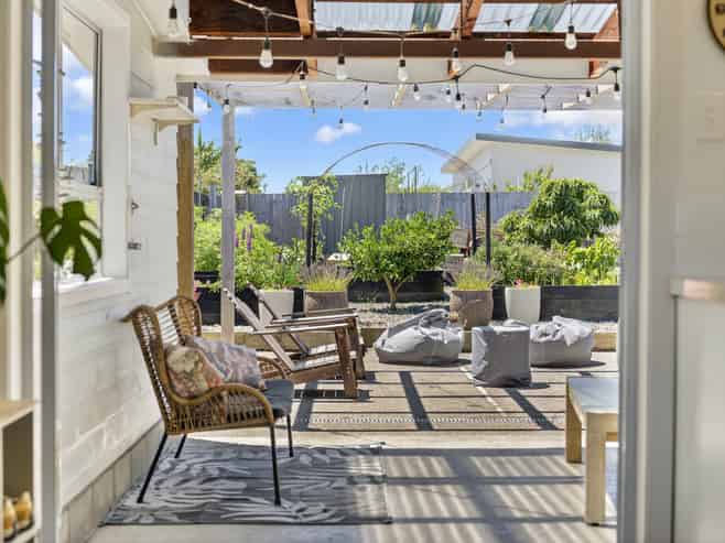 47 Ferry Road, Martinborough