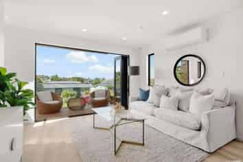 6A  Aralia Road , Sunnynook