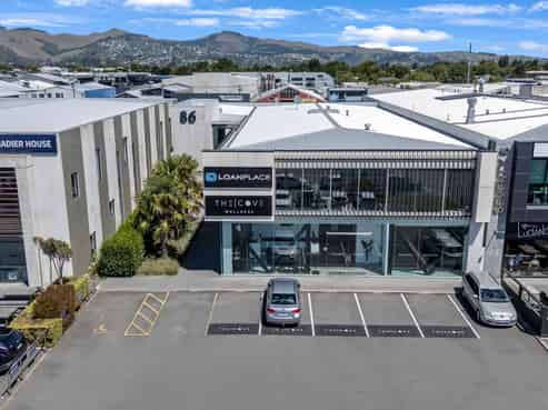 High profile - modern office 