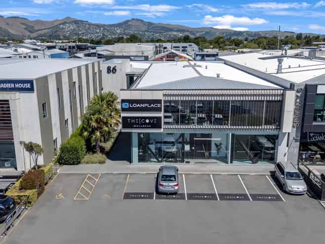 High profile - modern office 