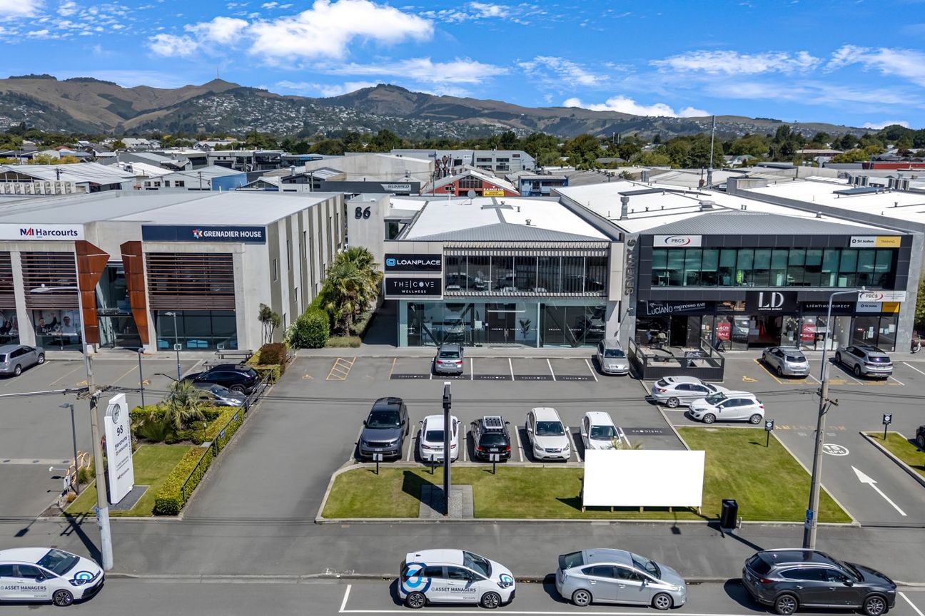 High profile - modern office - Vista 2