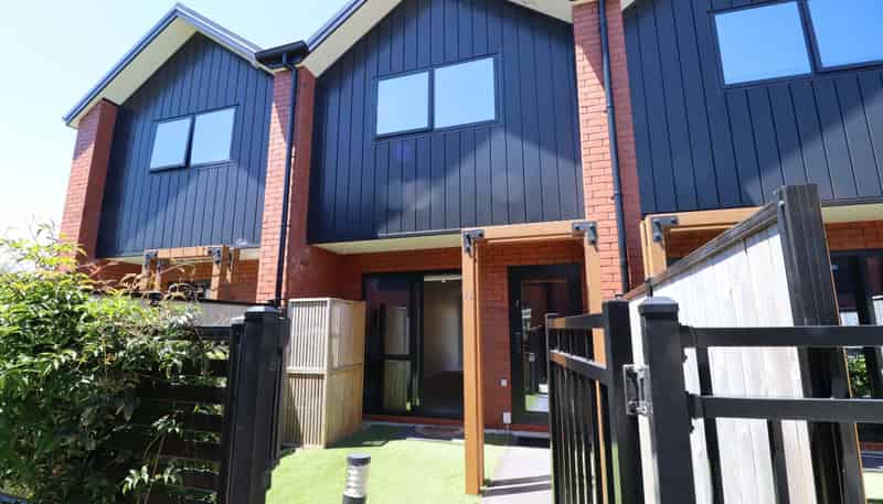 7/16 Biddle Crescent, Taita