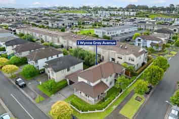 1 Wynne Gray Avenue, Stonefields