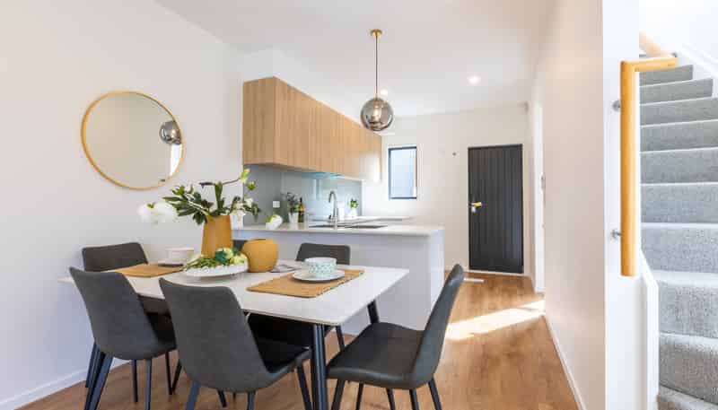 18/26 Springvale Drive, Fairview Heights