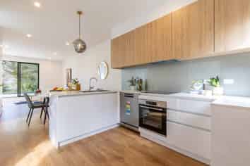 18/26 Springvale Drive, Fairview Heights