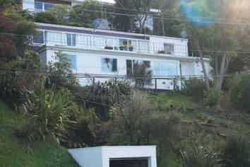 8 Queen Street, North Dunedin