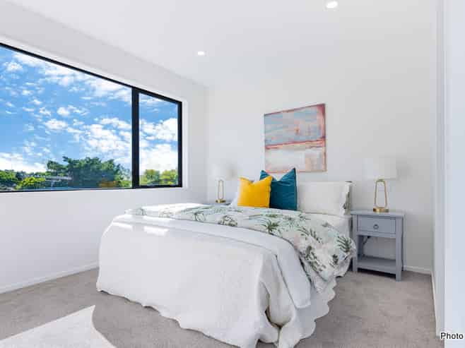 2D Grove Lane, Pakuranga Heights