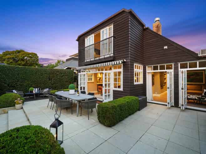 4 Burwood Crescent, Remuera