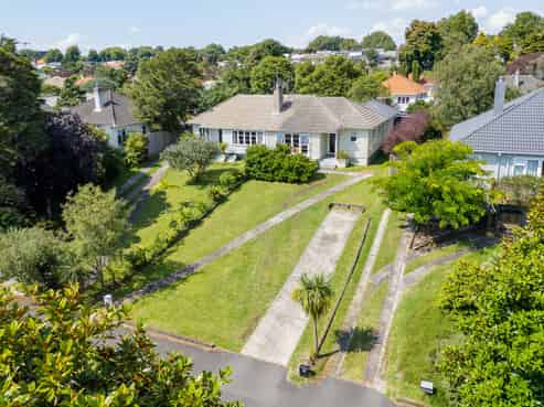 14 Plunket Terrace, Hamilton East