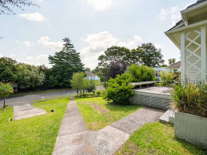 14 Plunket Terrace, Hamilton East