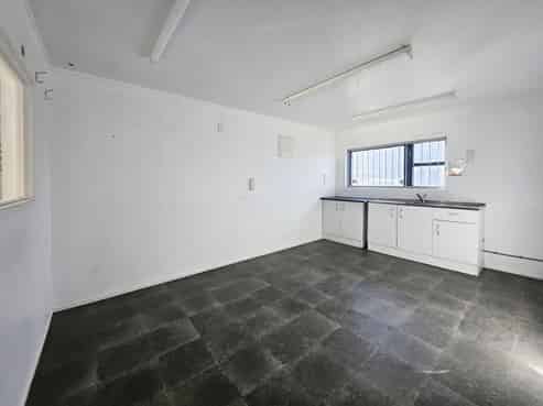 Affordable industrial workshop