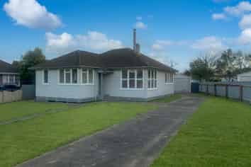 13 Hartgill Crescent , Dannevirke