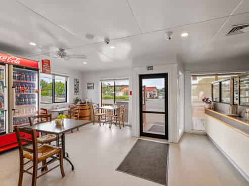 Licenced café and bar - freehold going concern