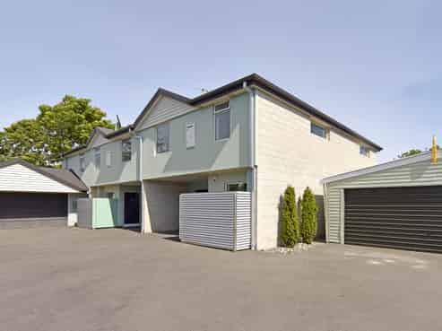 1/24 Dickens Street, Addington