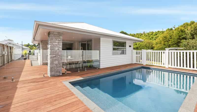 86 Pakanga Grove, Pyes Pa