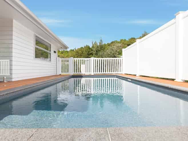 86 Pakanga Grove, Pyes Pa