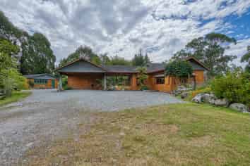 210 Keogans Road, Hokitika