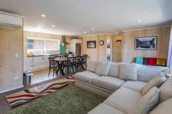 6 Magnolia Way, Ohakune