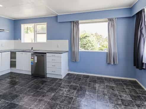 124 Major Drive, Kelson