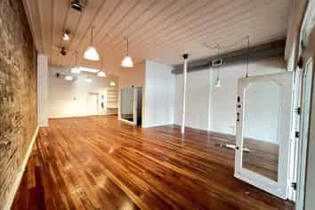 Prime heritage high street retail