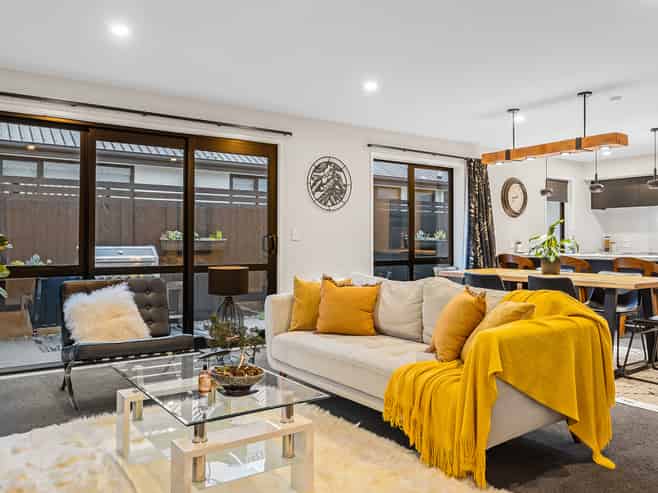 37 Robert Duncan Road, Belfast