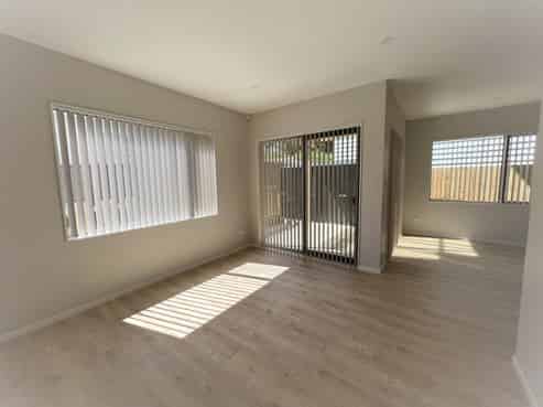 54B Chilcott Road, Henderson