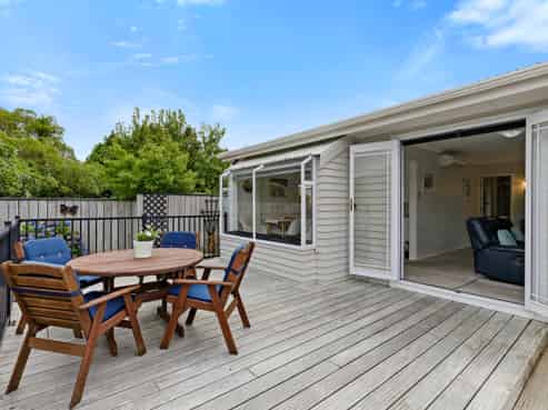 69 Belmont Terrace, Belmont