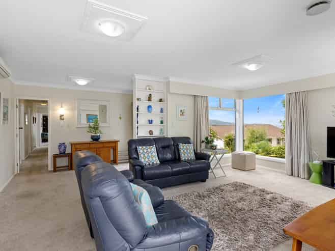 69 Belmont Tce, Belmont