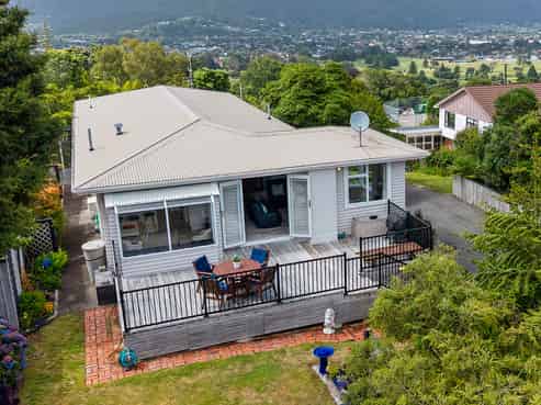 69 Belmont Terrace, Belmont