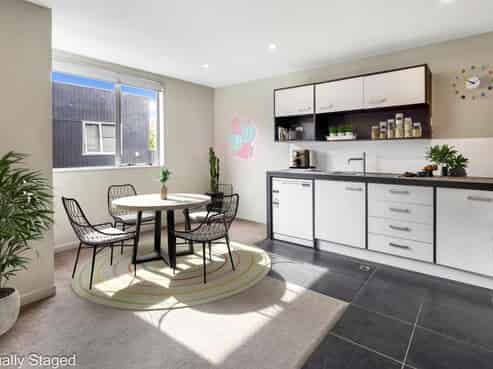 33/120 Rintoul Street, Newtown